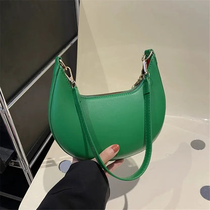 Sac demi-lune vert — Bélarice Comète